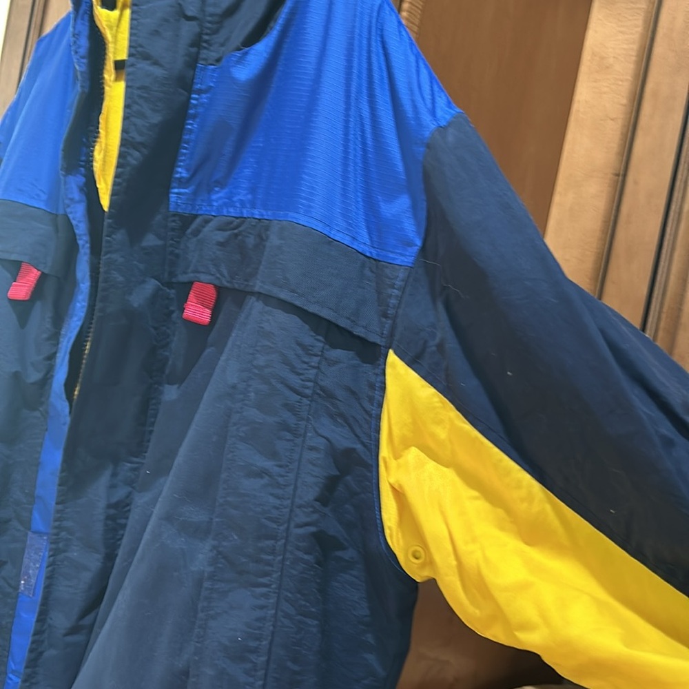 Tommy Hilfiger men’s winter jacket. Super warm. Size XL - Picture 9 of 13